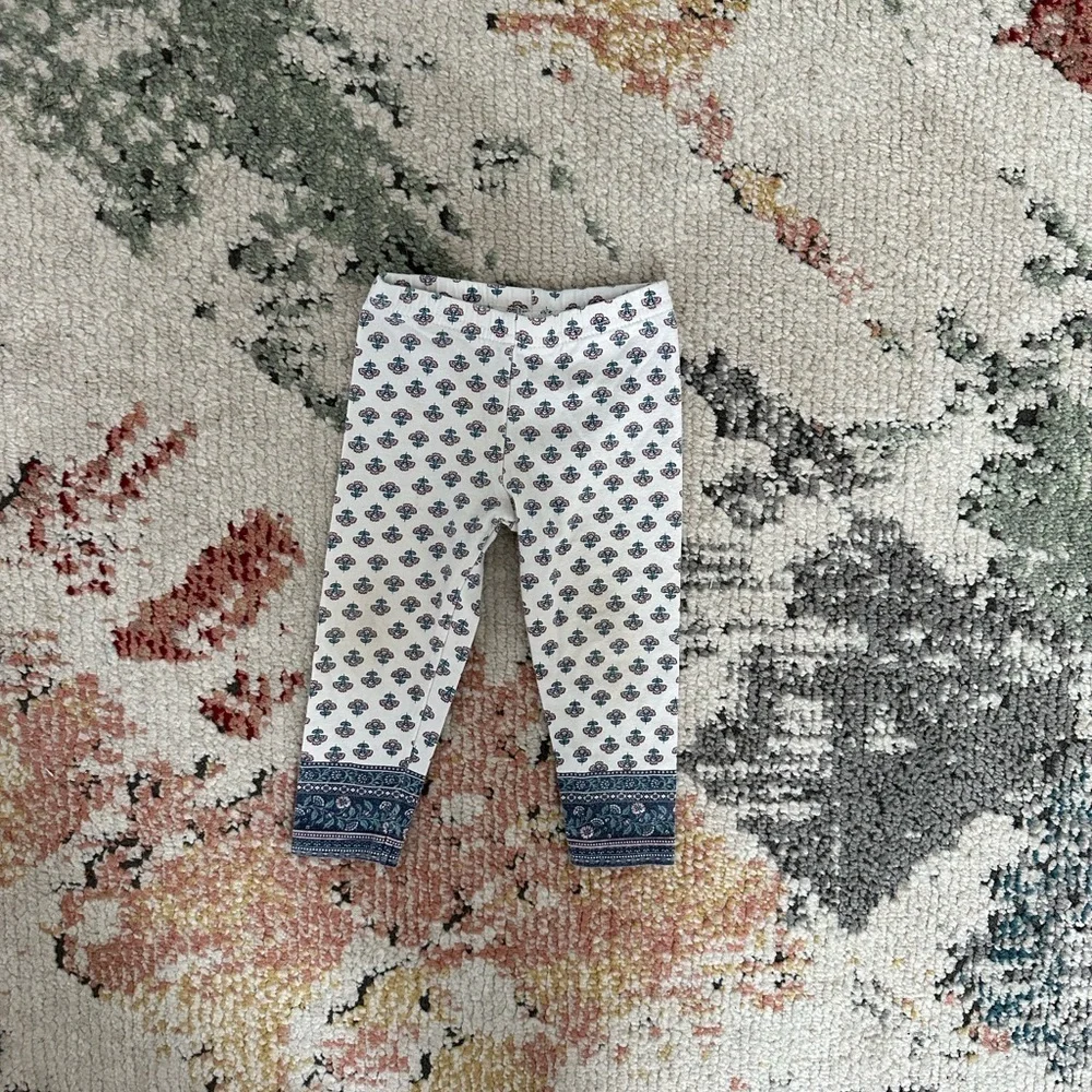 5/$15 Carter’s 9 Month Baby Girl Bohemian Bottoms